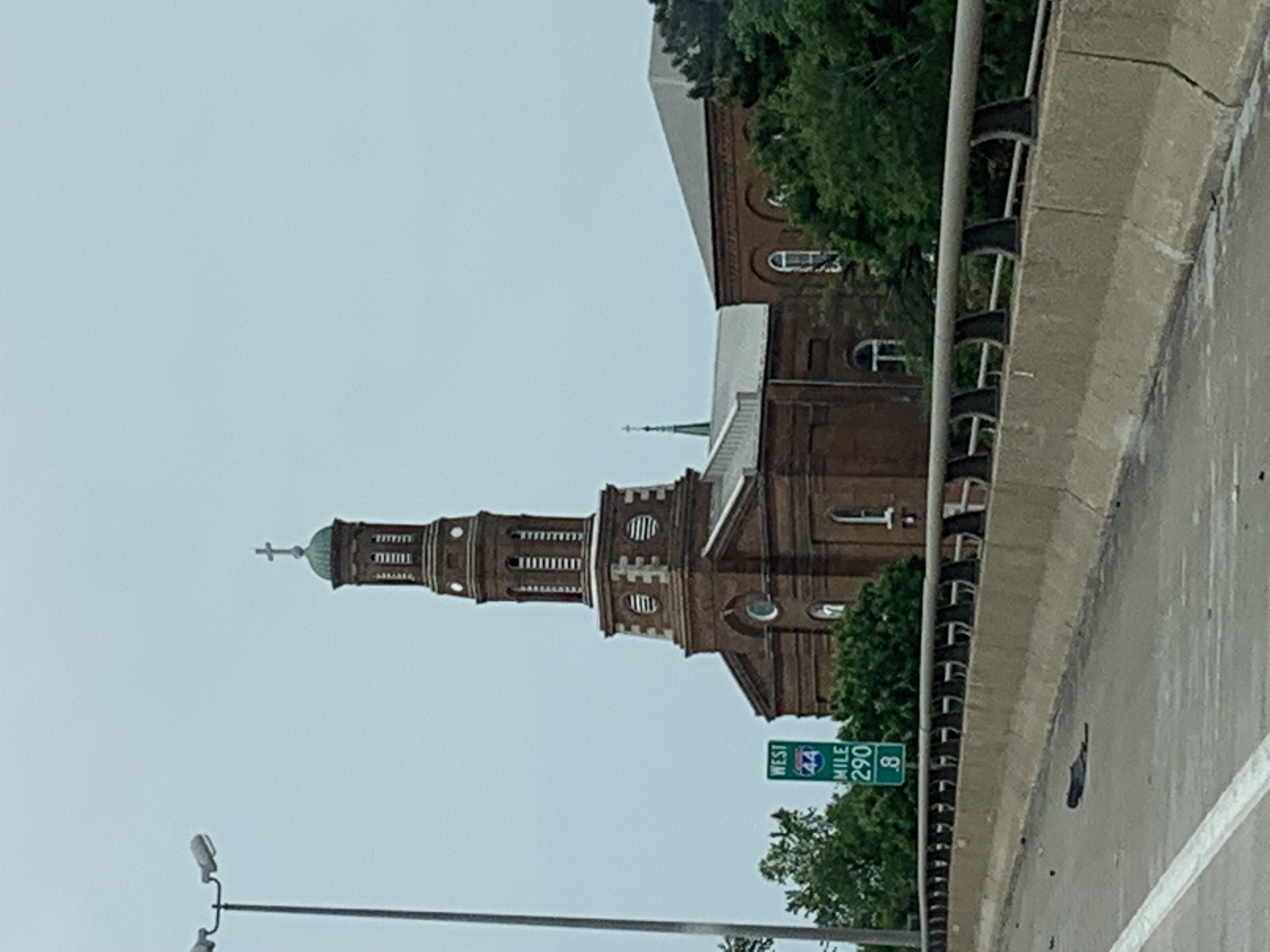 ./2022/06 - St Louis/02 - Day 2/20220522-114756906.JPG